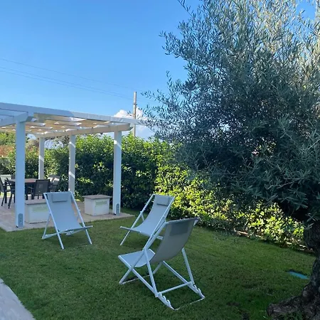 Hera Con Piscina Privata
